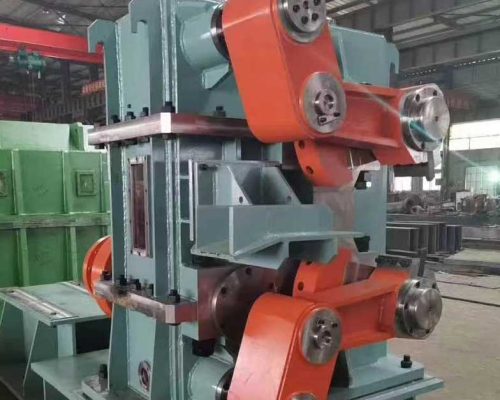 Flying shearing machine in stalling